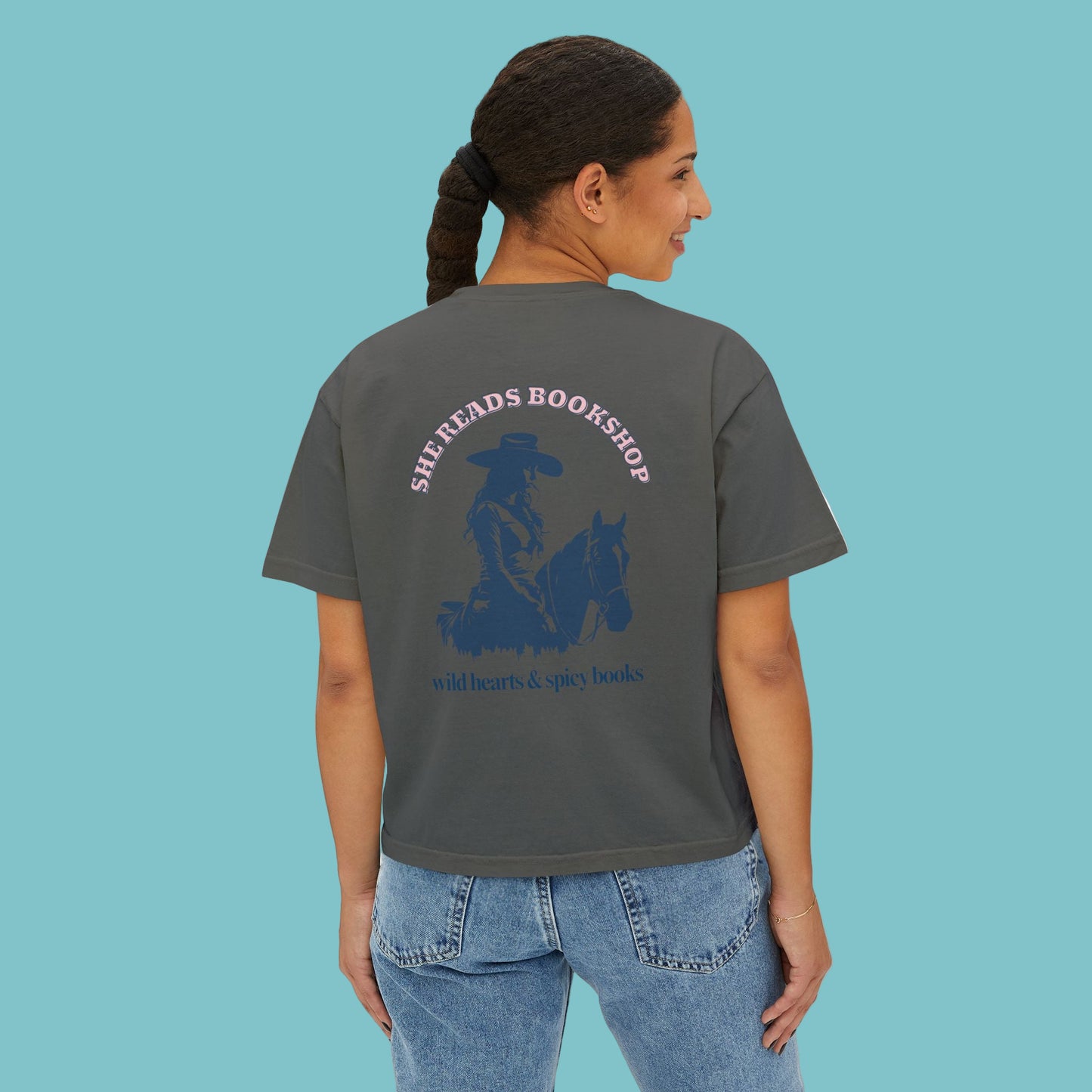 Wild Hearts & Spicy Books cropped t-shirt