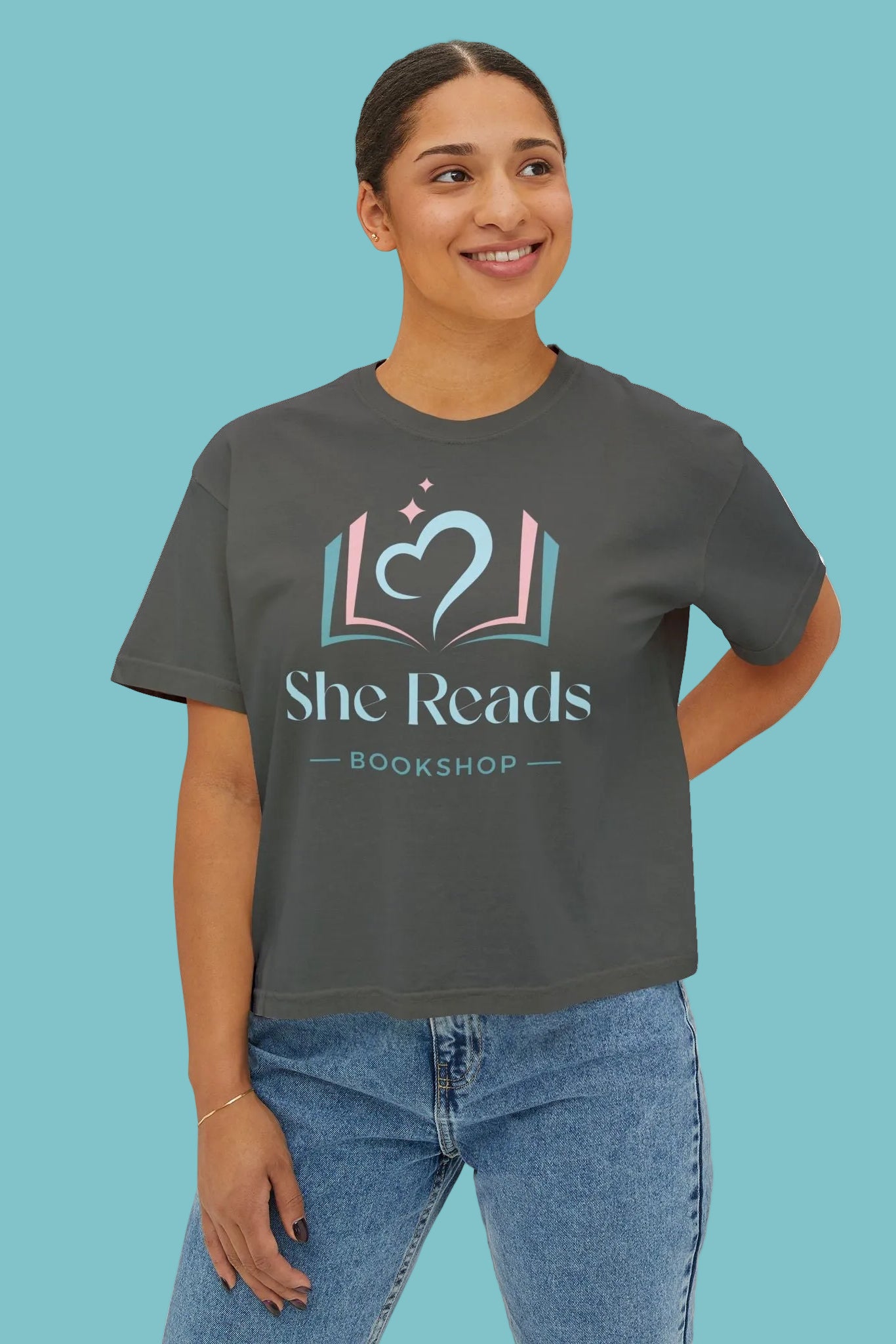 She Reads Bookshop Logo Cropped t-shirt