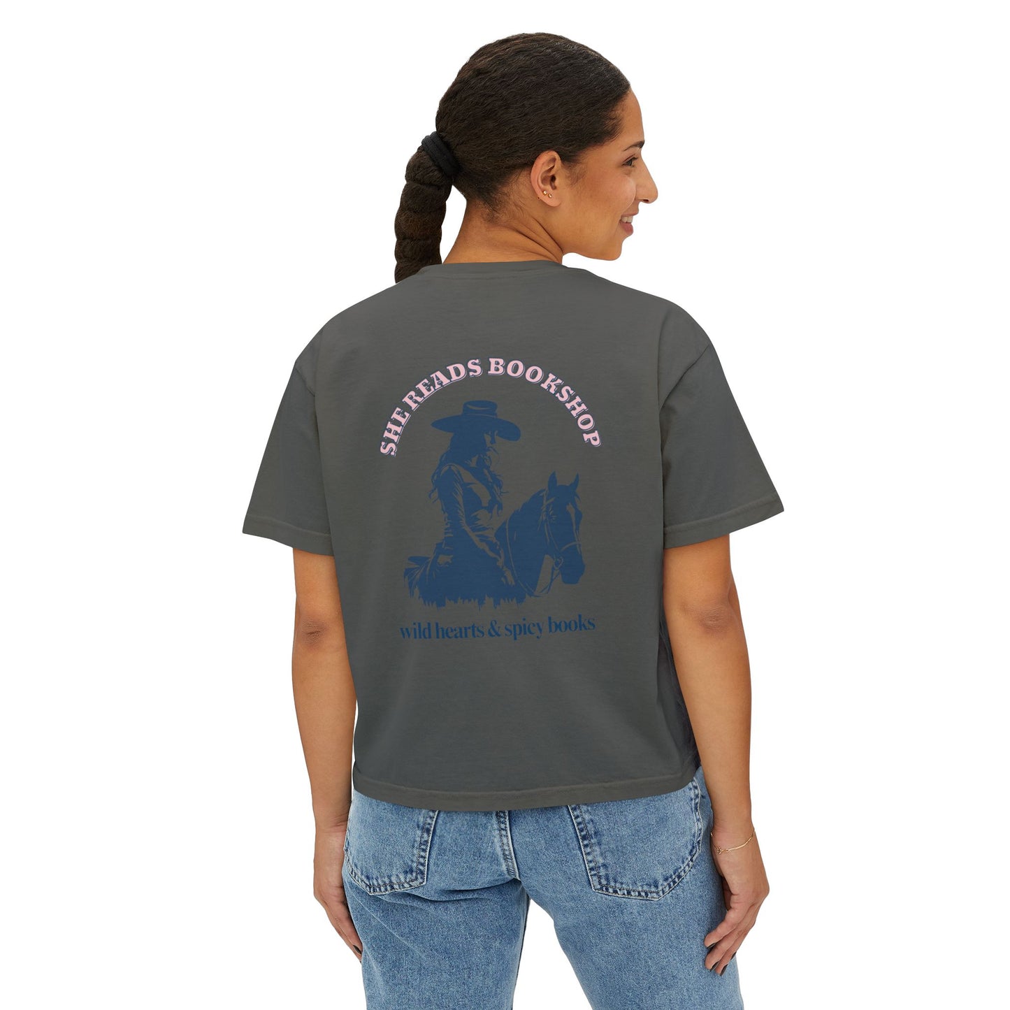 Wild Hearts & Spicy Books cropped t-shirt