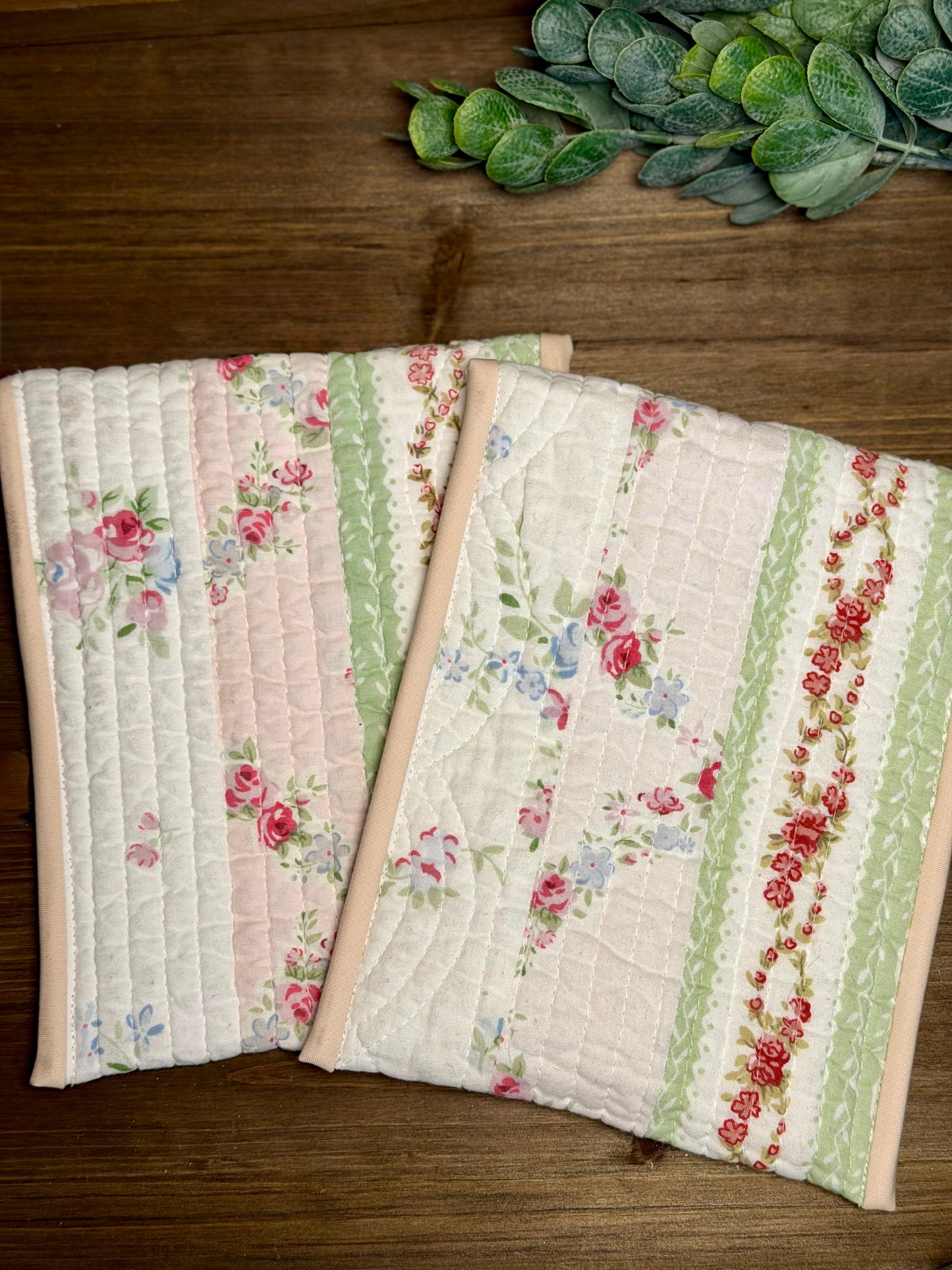 Quilted Floral Kindle Sleeve